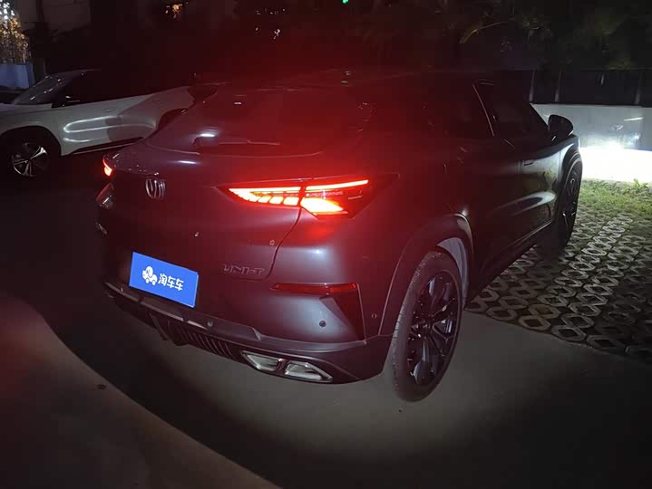 Фото 3 - Changan UNI-T