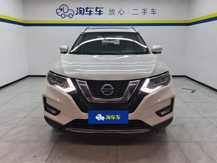 Фото 2 - Nissan X-Trail