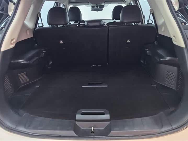 Фото 4 - Nissan X-Trail