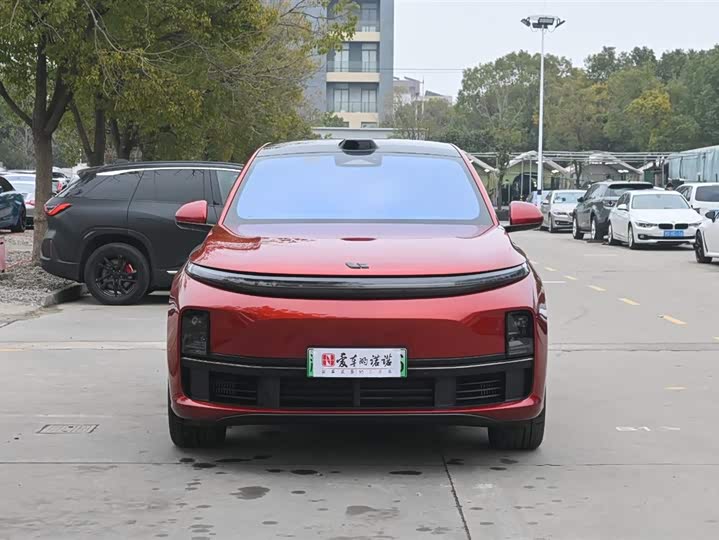 Фото 2 - LiXiang L7