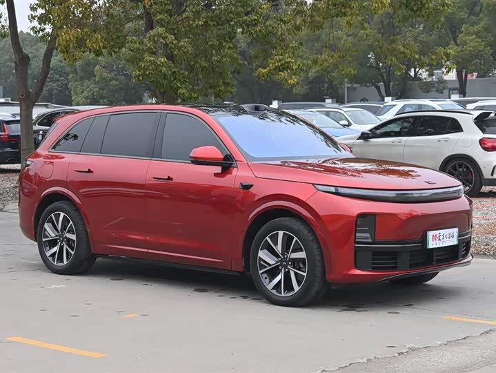 Фото 8 - LiXiang L7