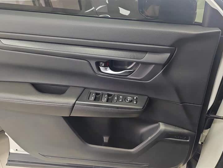 Фото 7 - Honda CR-V