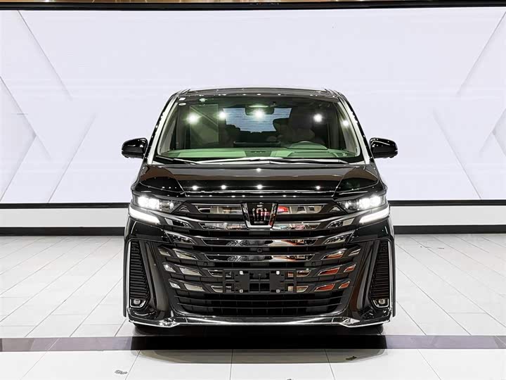 Фото 4 - Toyota Vellfire