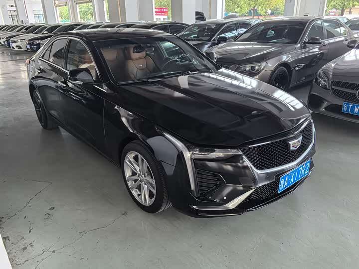 Фото 2 - Cadillac CT4