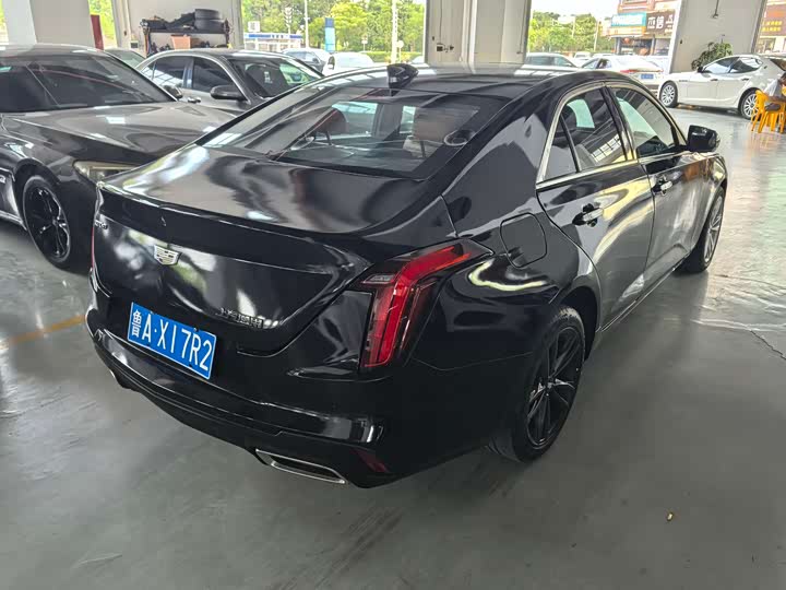 Фото 3 - Cadillac CT4