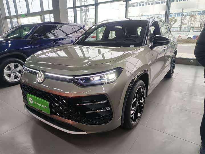 Фото 2 - Volkswagen Tayron