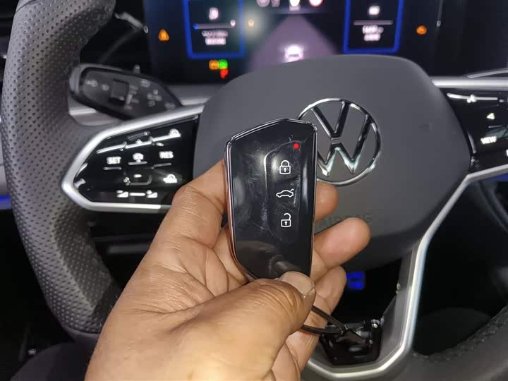 Фото 9 - Volkswagen Tayron