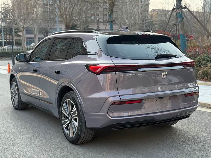 Фото 9 - Buick Electra E5