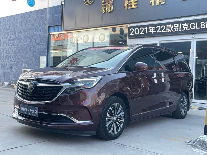 Фото 2 - Buick GL8 ES