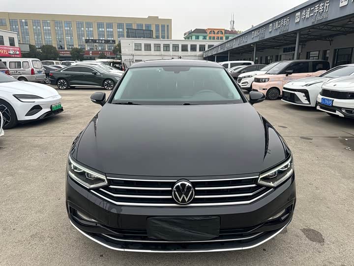 Фото 2 - Volkswagen Magotan