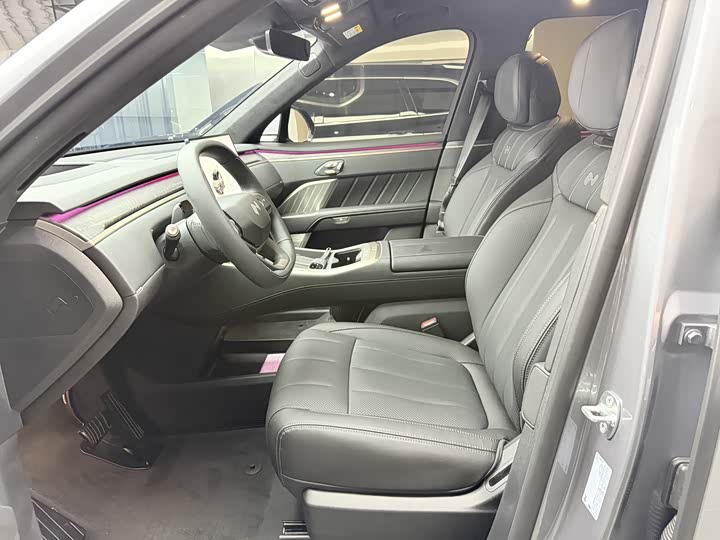 Фото 5 - Nio Onvo L90