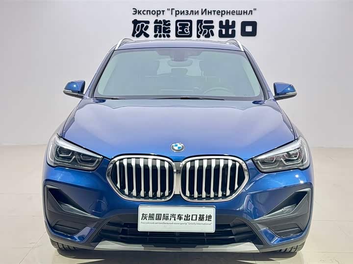 Фото 2 - BMW X1