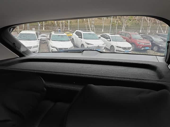 Фото 4 - Volkswagen Tharu