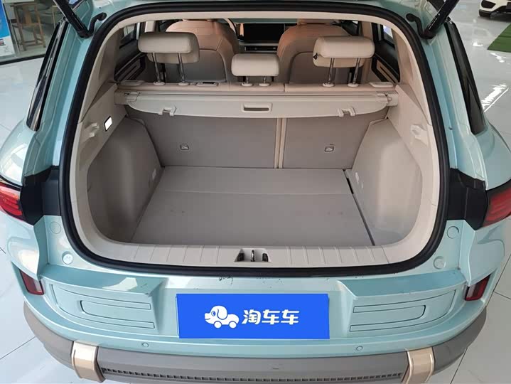 Фото 4 - Geely Icon