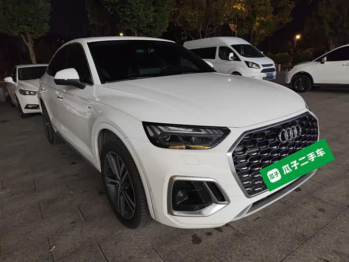 Фото 4 - Audi Q5L Sportback
