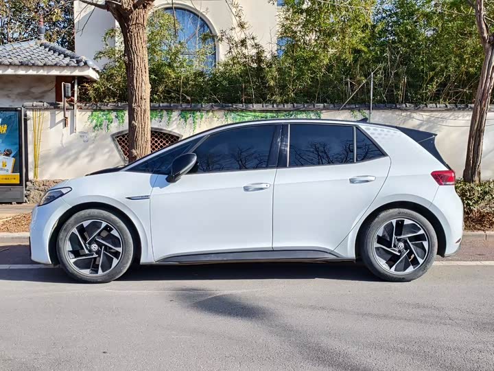 Фото 2 - Volkswagen ID.3