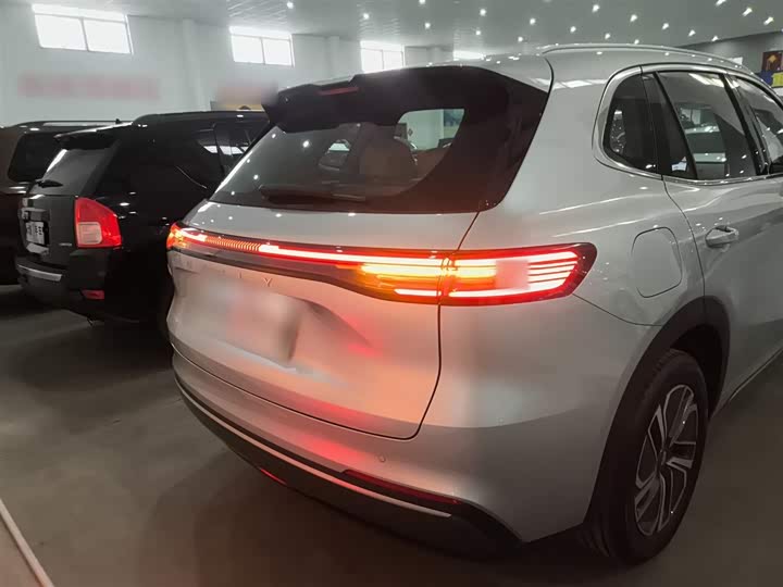 Фото 6 - Geely Galaxy Starship 7