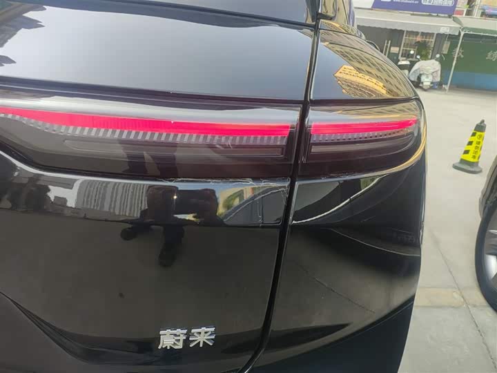 Фото 8 - Nio ES6