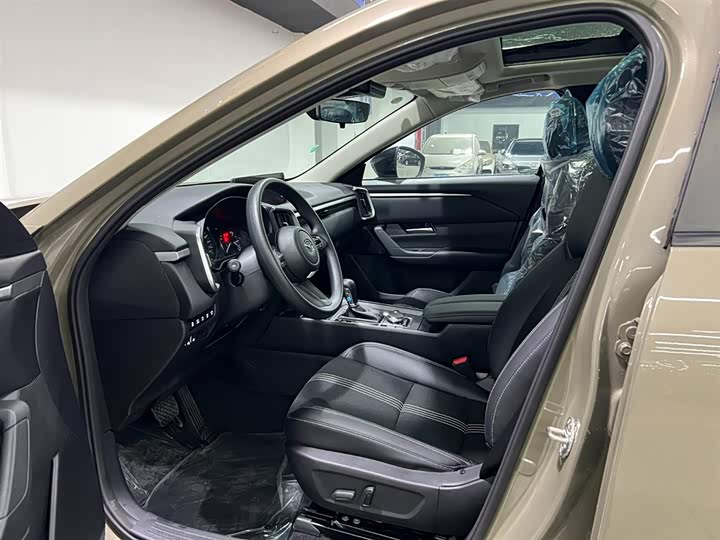 Фото 8 - Mazda CX-50