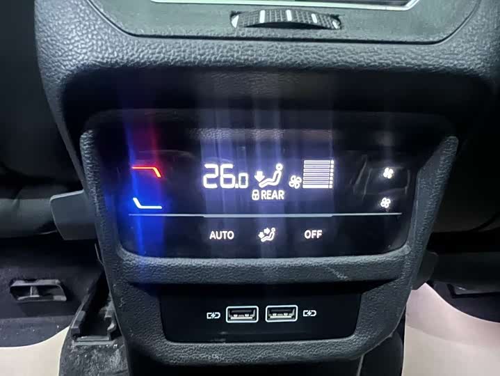 Фото 7 - Volkswagen Tayron