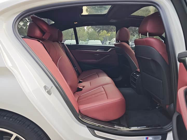 Фото 7 - BMW 5 Series