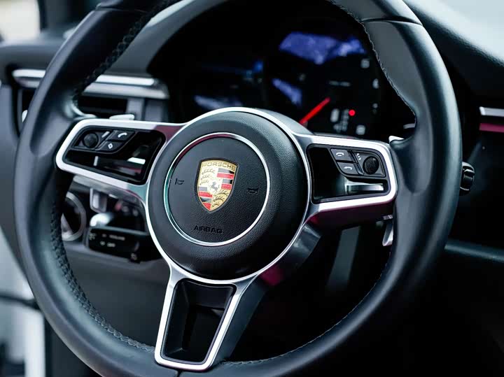 Фото 5 - Porsche Macan