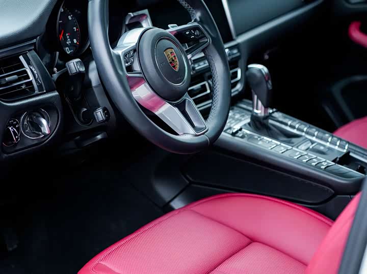 Фото 7 - Porsche Macan