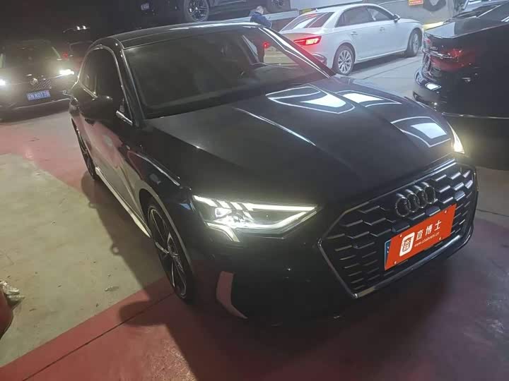 Фото 2 - Audi A3