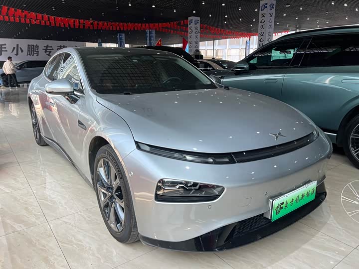 Фото 1 - XPeng P7