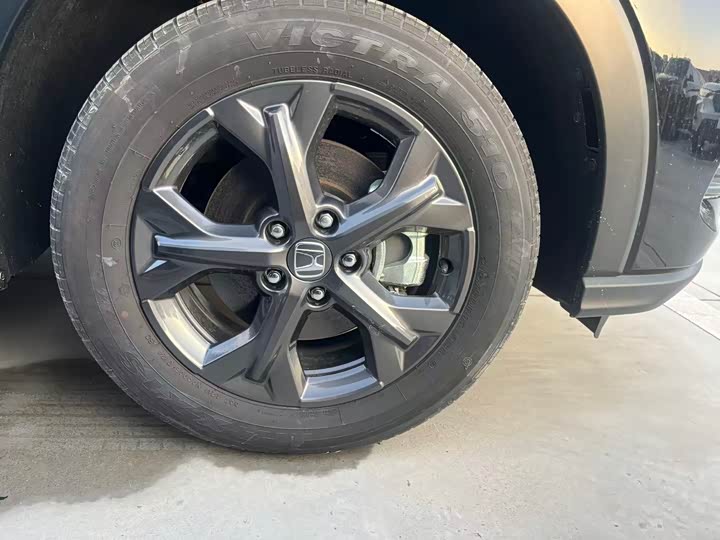 Фото 5 - Honda HR-V