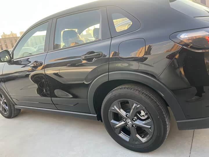 Фото 9 - Honda HR-V