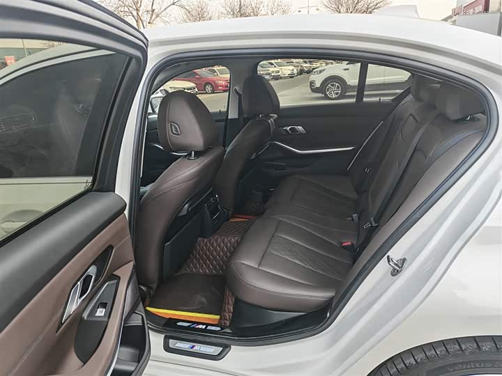 Фото 7 - BMW 3 Series