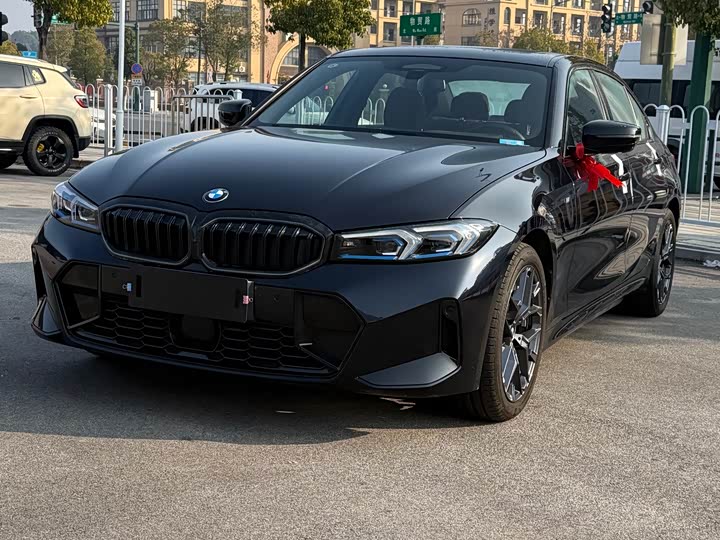 Фото 1 - BMW 3 Series