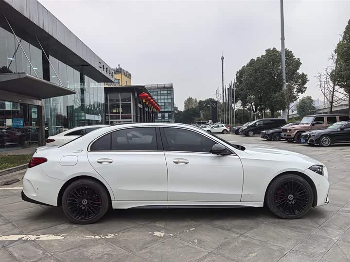 Фото 3 - Mercedes-Benz C-Class