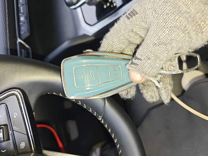 Фото 9 - Geely Preface