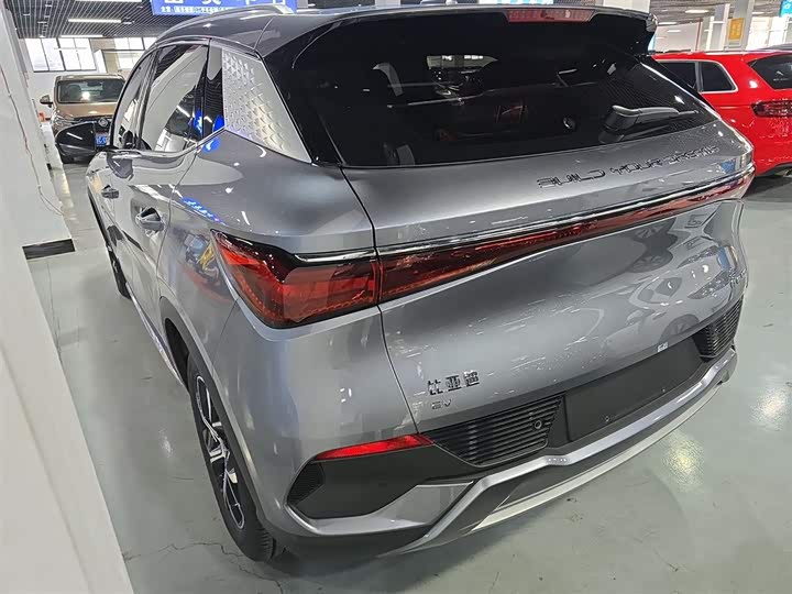 Фото 5 - BYD Yuan Plus