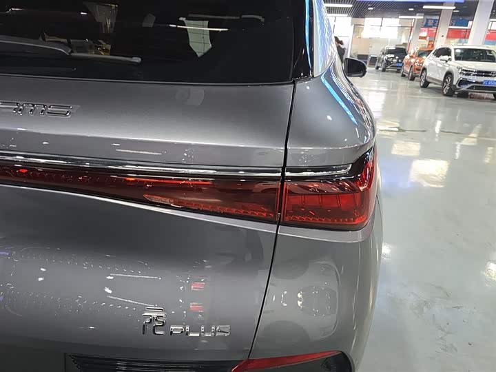 Фото 8 - BYD Yuan Plus