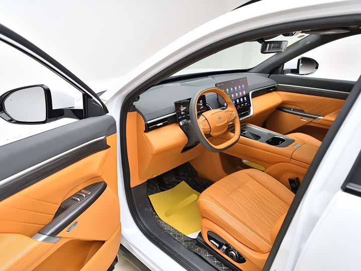 Фото 9 - Dongfeng Yipai eπ 008