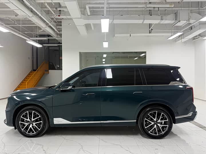 Фото 3 - GAC Trumpchi GS8