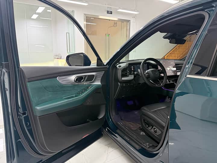 Фото 8 - GAC Trumpchi GS8