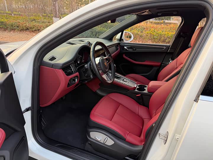 Фото 7 - Porsche Macan