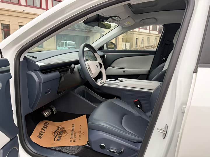 Фото 8 - BAIC Arcfox Alpha T5