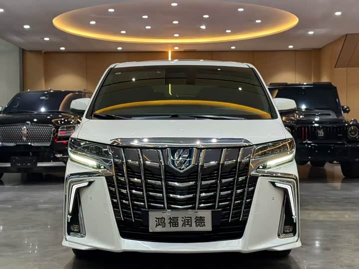 Фото 1 - Toyota Alphard