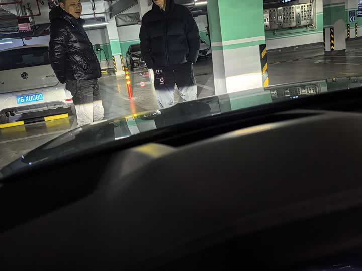 Фото 8 - Audi S7