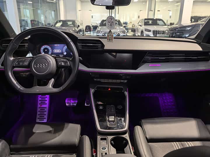 Фото 8 - Audi A3