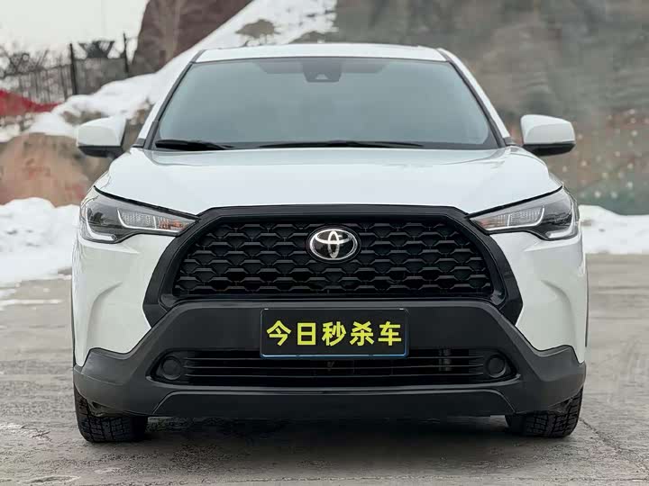 Фото 2 - Toyota Corolla Cross