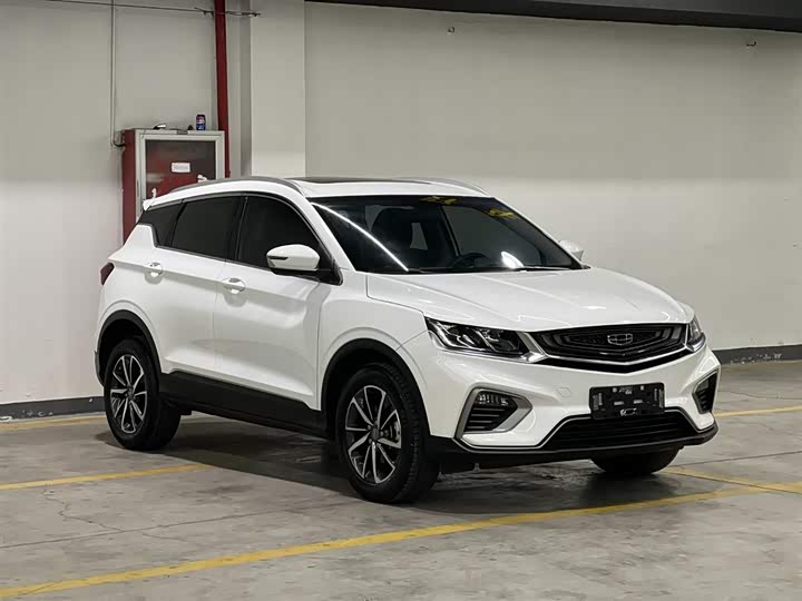 Фото 3 - Geely Coolray