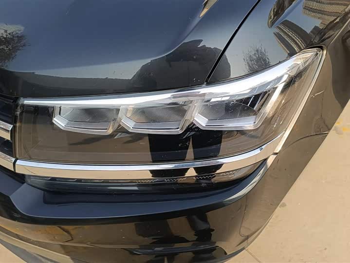 Фото 5 - Volkswagen Tharu