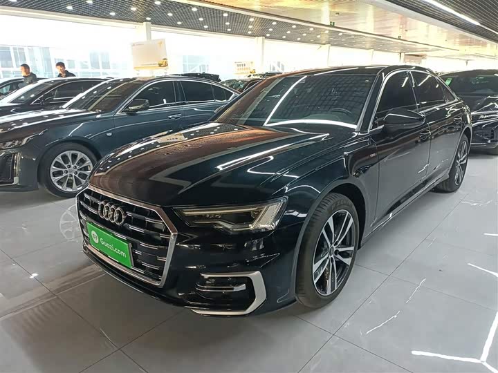 Фото 2 - Audi A6L