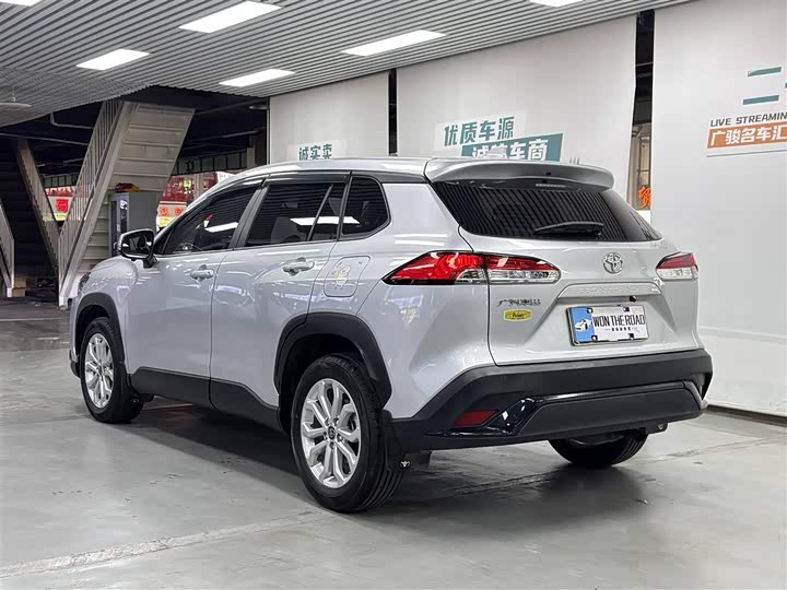 Фото 3 - Toyota Frontlander